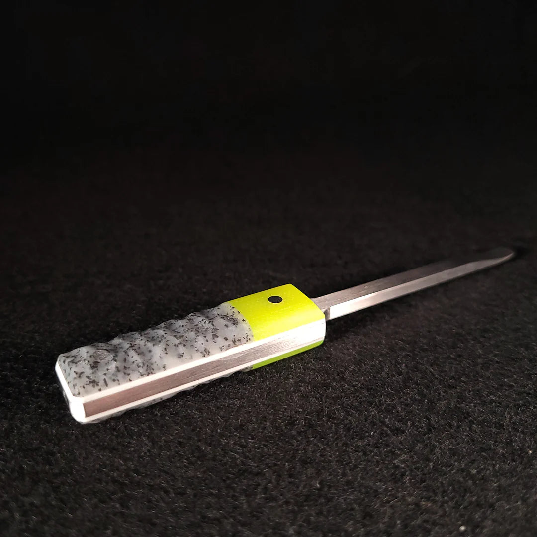 Kal Hooto Creations - Slim Stainless Steel Slab Stick - UV Yellow & Purple Handle