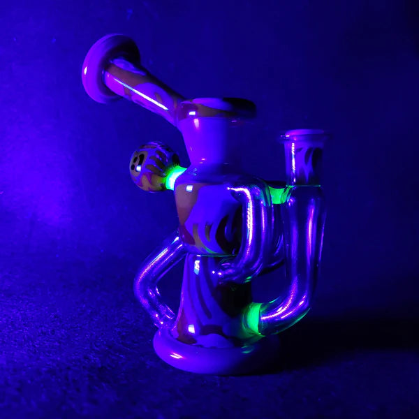 SlickRick Glass X Tyleeman Glass - Mini Tidal Wave (UV Accents)
